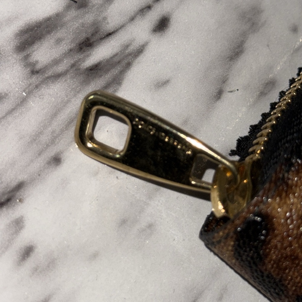 Dolce & Gabbana leopard Print Wallet with Red strip box n dust bag brand new. - Picture 4 of 12